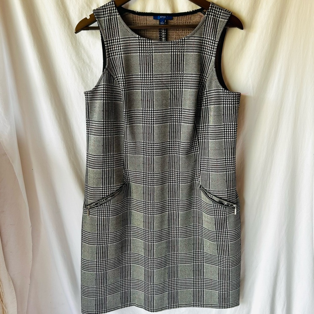 Apt. 9 Black and White Checkered sleeveless shift dress size large plaid career